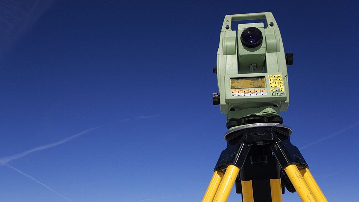 Principles of Surveying for Design Students